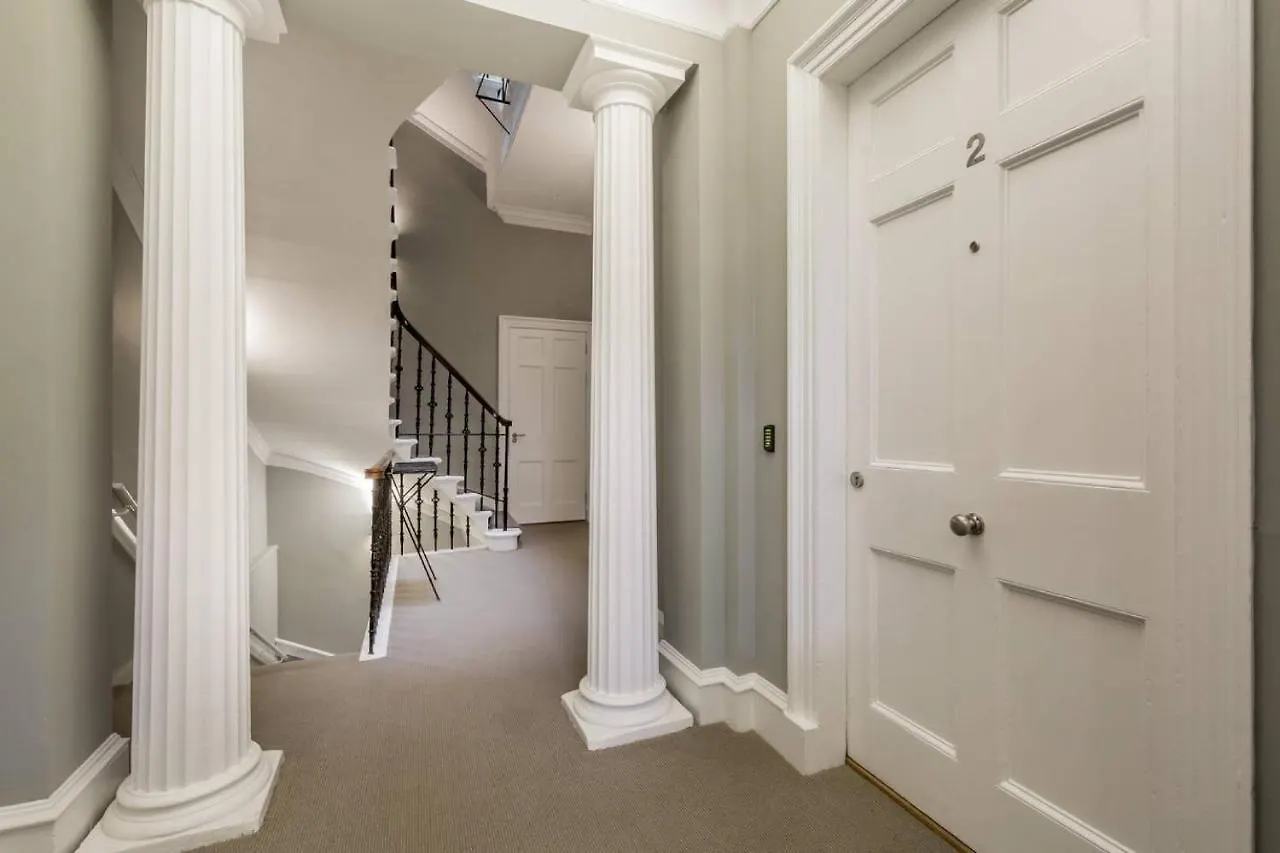 Apartment Joivy Luxurious 2Br Home Near Haymarket Station Edinburgh United Kingdom